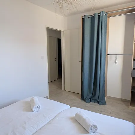 Maison Neuve De Plain-pied Avec Exterieur Pornic